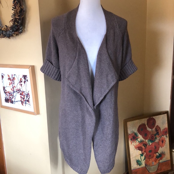 VINCE Size Medium Wool blend Open-Front Cardigan Cuff Short-Sleeve Sweater Wool - Picture 1 of 16